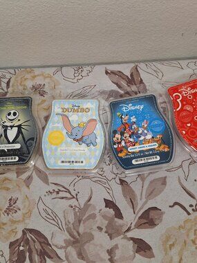 Scentsy Disney LOT  of 4 Dumbo Jack's Mickey & Friends Your Pal wax bars Circus